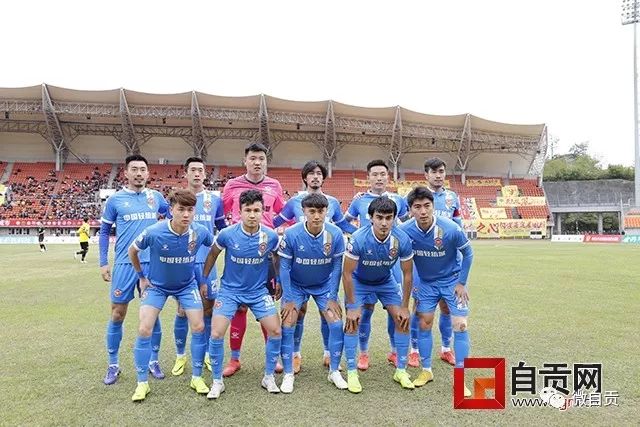 利拉德45分雄鹿力克活塞 76人力克黄蜂5连胜